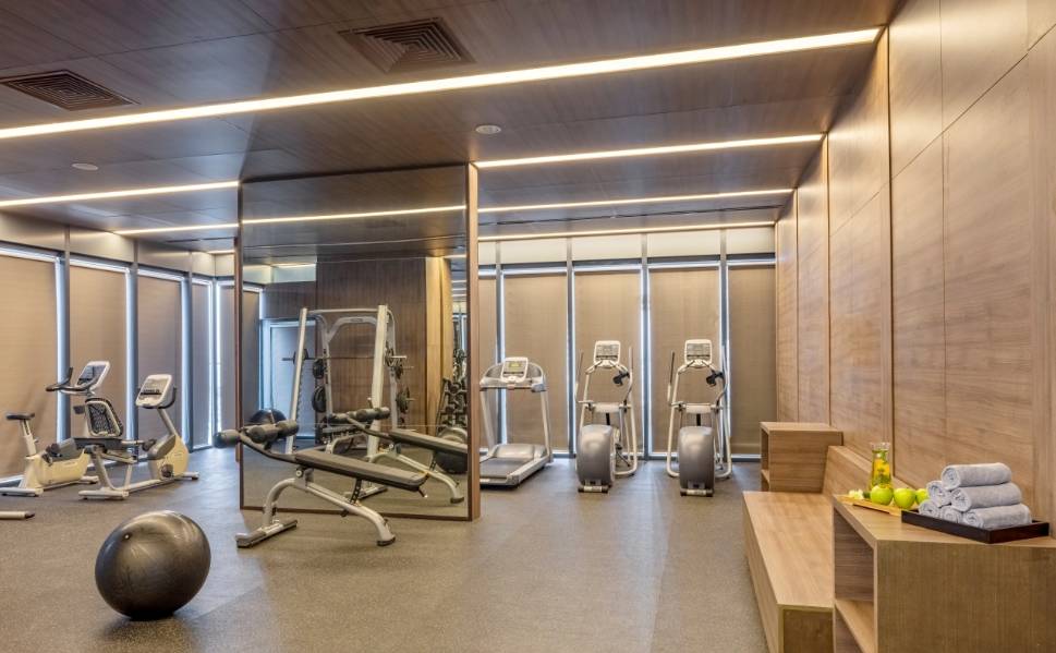 Phòng gym hiện đại hỗ trợ tập luyện nâng cao sức khoẻ cho cư dân